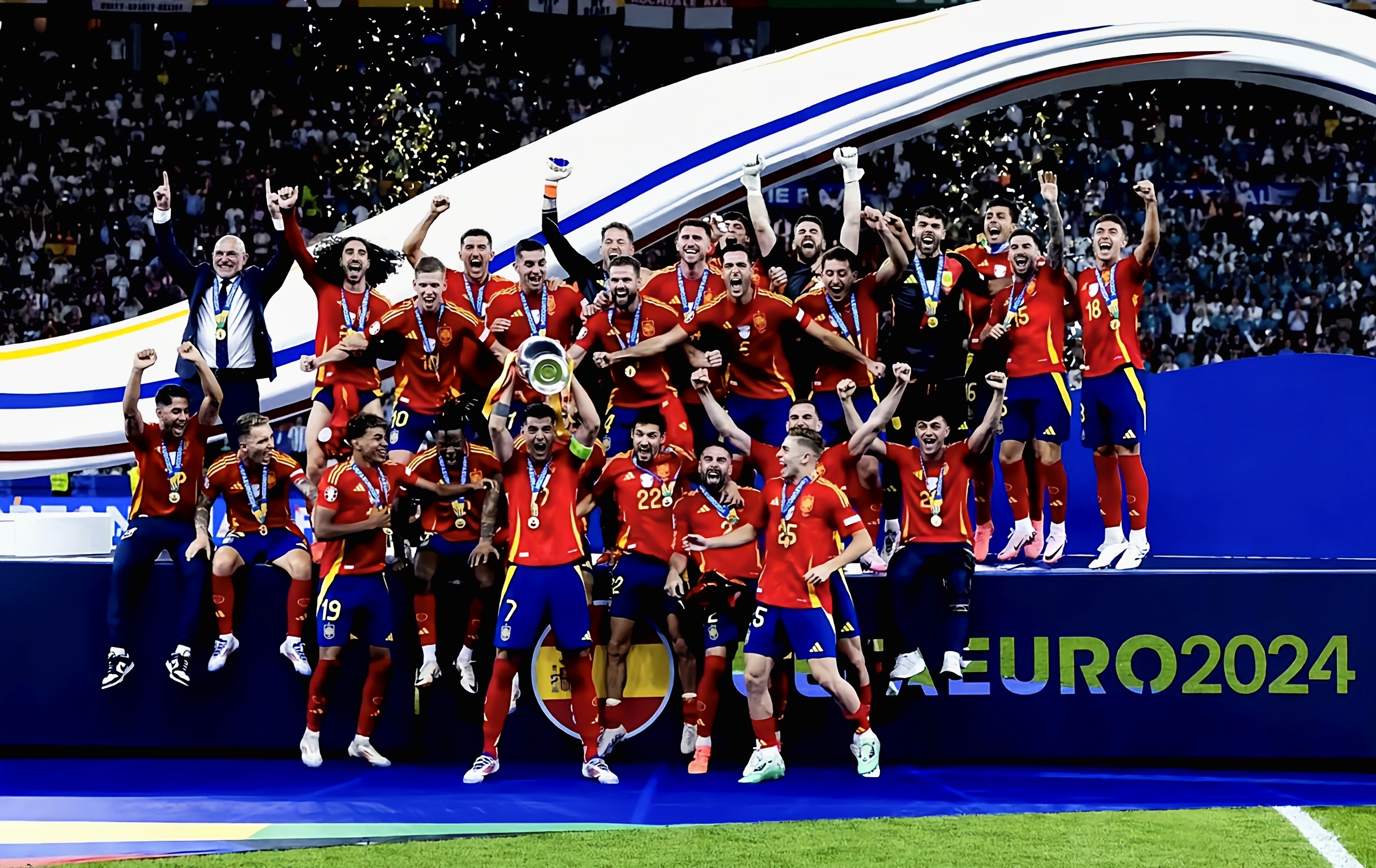 联合杯力克蒙特卡洛大师赛,西西帕斯扛起全队 联合杯力克蒙特卡洛大师赛,西西帕斯扛起全队