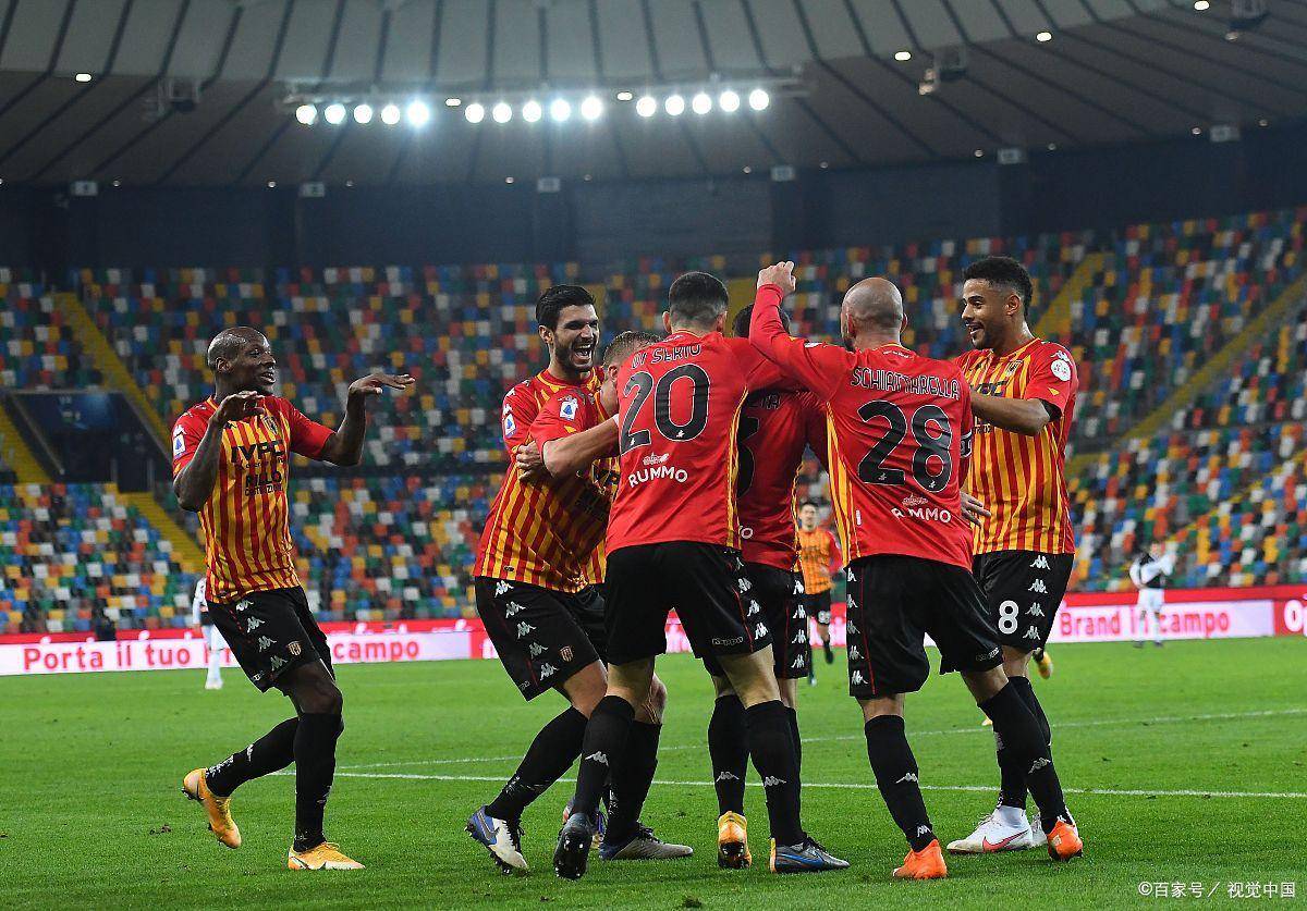 南特遭遇连败,法国联赛保级任务愈发艰巨 南特遭遇连败,法国联赛保级任务愈发艰巨