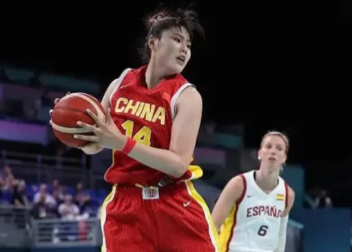 浙江女篮势不可挡，豪取胜利