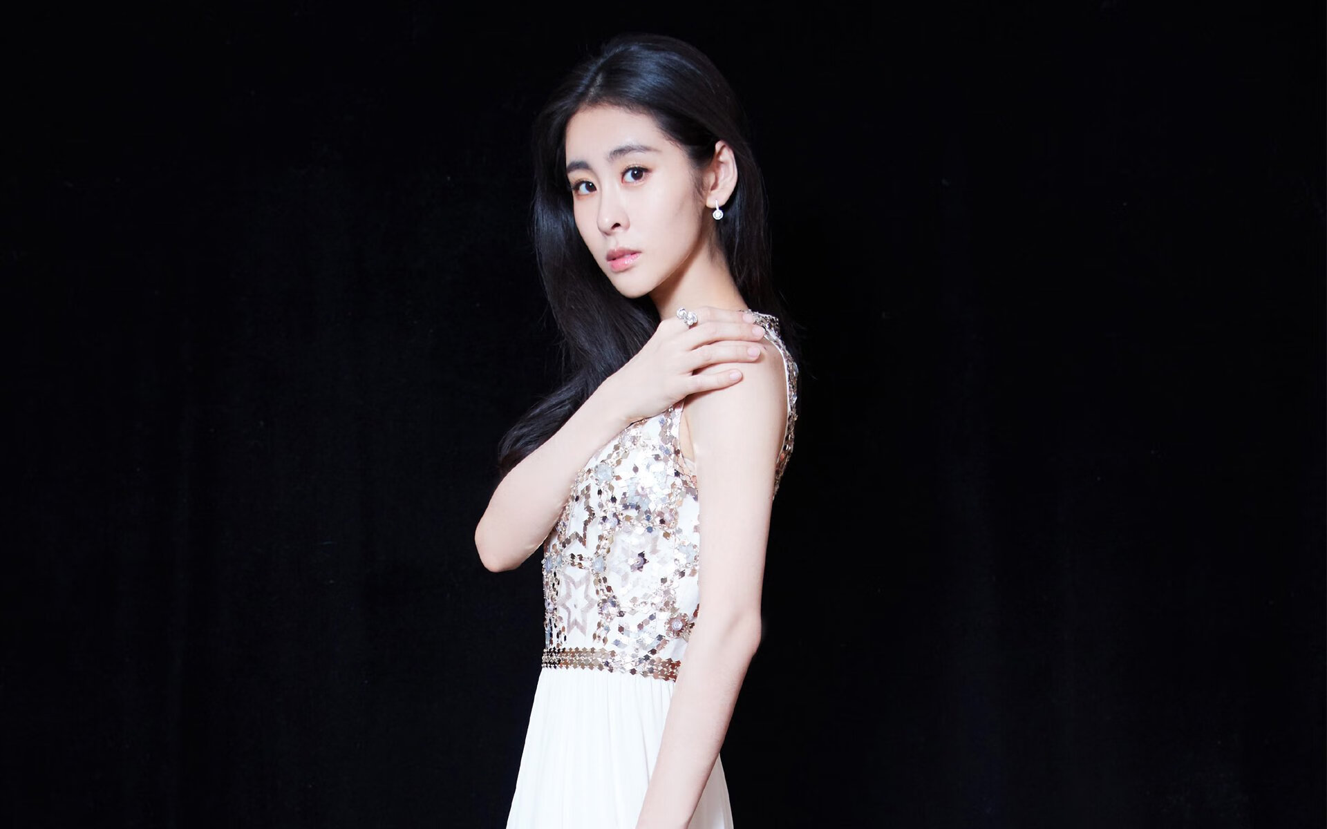 新疆队打穿鹈鹕，范弗利特成为关键先生