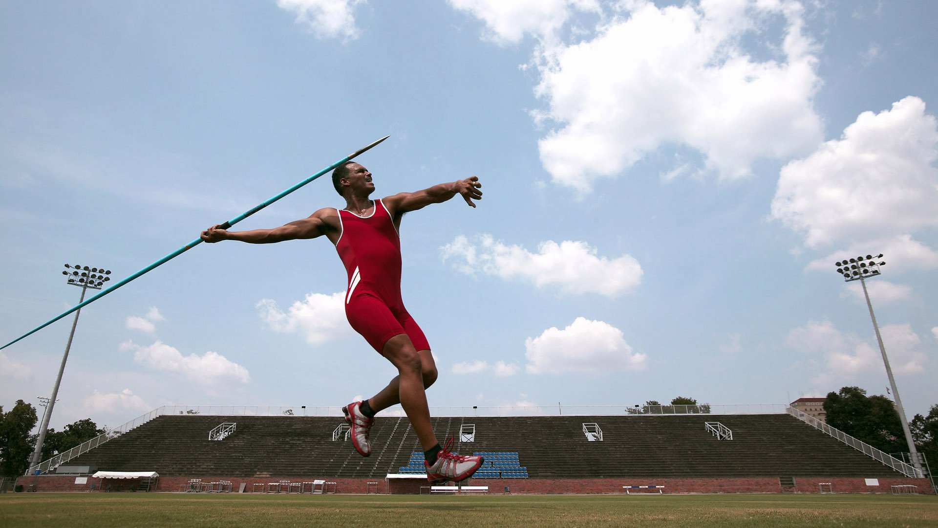突尼斯奇迹夜，最后时刻的绝杀与德布劳内奥运周期的王者接管
