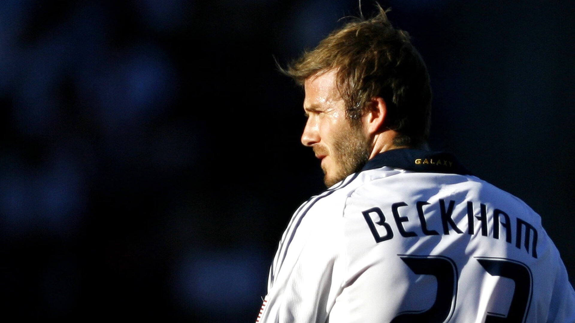 板球奇迹之夜，印度队力克法国队，马琳单场三记六分球创历史